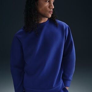 Nike 24.7 ImpossiblySoft Crewneck Sweatshirt